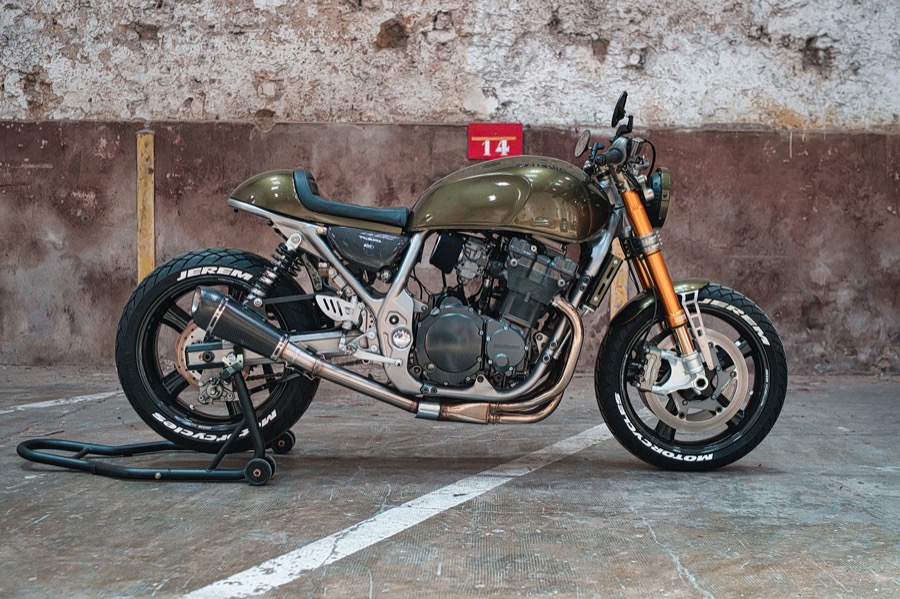 Inazuma 750 巻末
